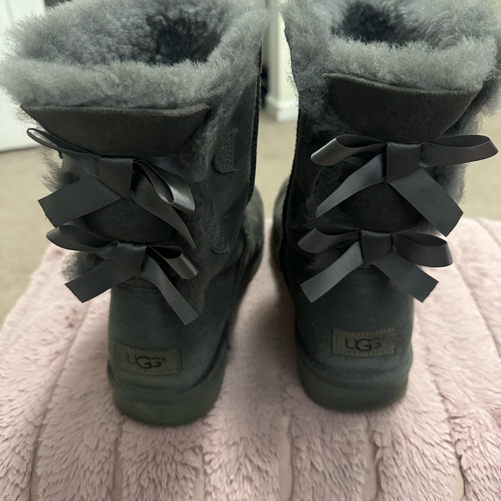 UGG BAILEY BOW II
